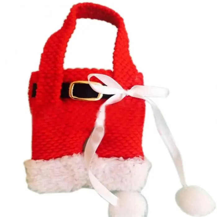 6-Piece Santa Suit Cutlery Holder Set for Christmas Table Decor - Festive Gift Bags for New Year