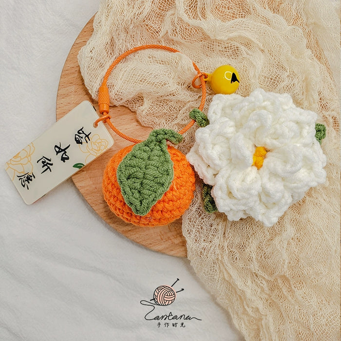 Citrus Gardenia Crochet Keychain Kit - Hand-Woven Wool Pendant for DIY Gifts