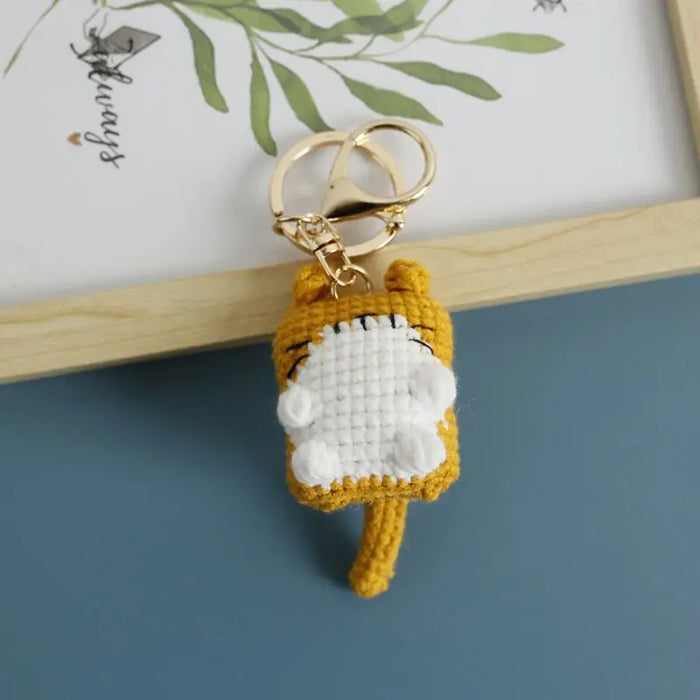 Cute Cat Crochet Keychains Knitting Cartoon Cat Doll Keyrings For Car Keys Kawaii Small Cat Knitted Keychain For Bag Pendant New