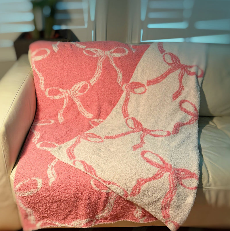 Bow Scalloped Coziest Blanket - Lacatang Shop