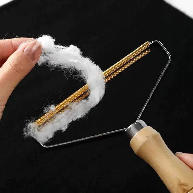 Fur - Free Home Essential: Pet Hair Brush & Lint Remover - Lacatang Shop